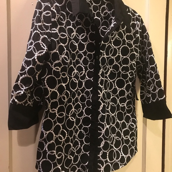 Luciano Dante NWT blouse - Picture 5 of 6